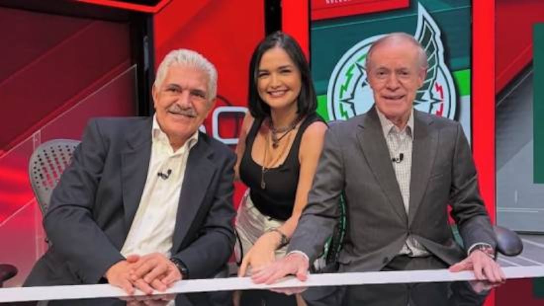 José Ramón Fernández recién regresó de sus vacaciones y se reintegró a Futbol Picante. Foto: Especial