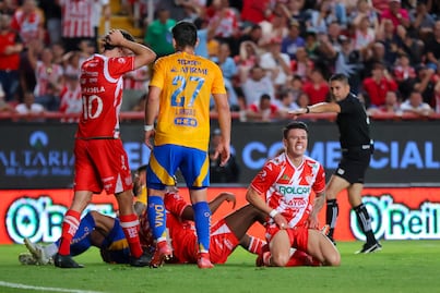 Necaxa y Tigres viven un "aburrido" empate en los Cuartos de Final; todo se definirá en "El Volcán"
