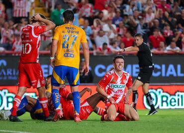 Necaxa y Tigres viven un "aburrido" empate en los Cuartos de Final; todo se definirá en "El Volcán"