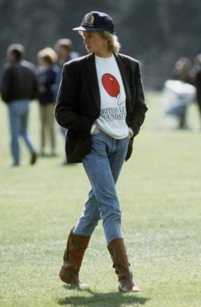 10 looks de Lady Di que marcaron la historia de la moda internacional