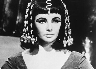 Cleopatra, la inventora del primer vibrador en la historia