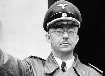 Heinrich Himmler: La terrible vida y muerte de la mano derecha de Hitler
