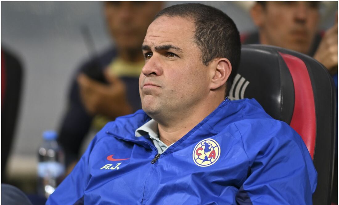 André Jardine, DT del América - Imago7