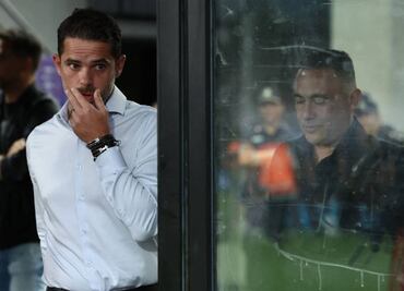 Afición de Boca Juniors reventó a Fernando Gago luego de debutar con una goleada en contra