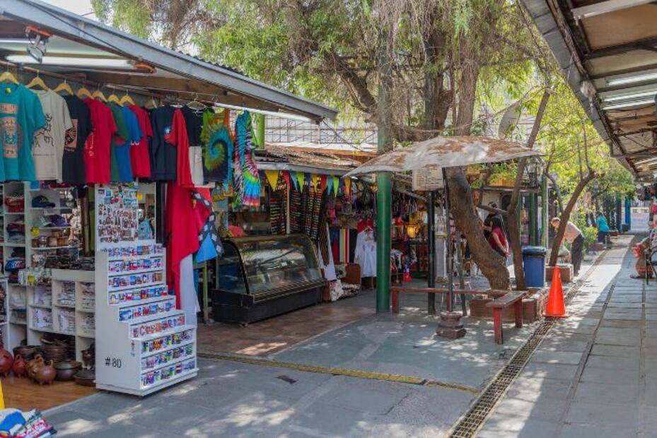 La multa por invadir la banqueta en CDMX y EDOMEX y dónde denunciar
