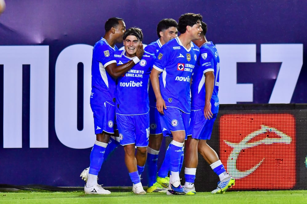 Cruz Azul en festejo de gol, durante la fase regular del torneo Apertura 2026 - Foto: Imago7
