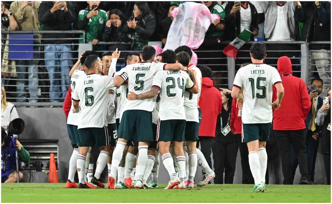 Selección Mexicana ante Colombia Foto: AFP