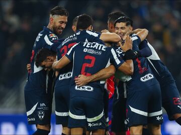 Rayados selló una noche redonda tras conseguir la victoria en el debut de Sergio Ramos