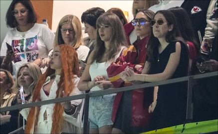 Taylor Swift recibe una ola de abucheos de parte de la afición durante el Super Bowl LIX