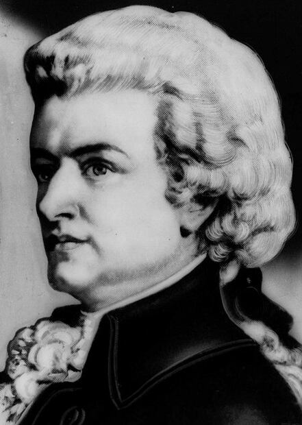 10 cadáveres de personajes históricos que fueron profanados 