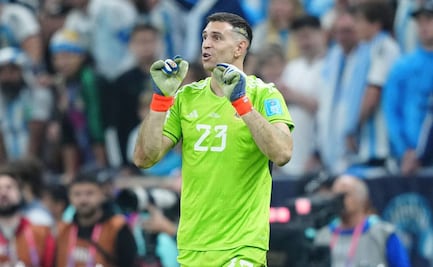 Dibu Martínez no encuentra equipo a un año del Mundial 2026 ¿Argentina lo va a descartar?