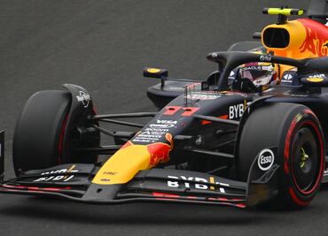 Checo Pérez tuvo otra carrera para el olvido, choca en el GP de Hungría