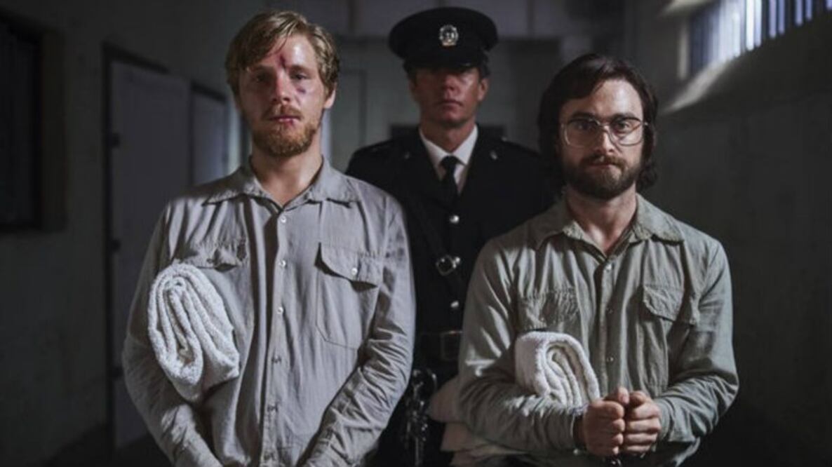 Se trata de un thriller biográfico basado en la vida de Tim Jenkin (Daniel Radcliffe) y Stephen Lee, dos sudafricanos encarcelados por trabajar para el partido Congreso Nacional Africano, quienes tratan de escapar de la prisión de “Robben Island”, en Pretoria. (Foto: Batrax Entertainment)