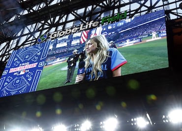 Ingrid Andress se disculpa por cantar el himno de los Estados Unidos borracha