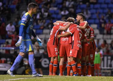 Diablos Rojos de Toluca aplastan a Puebla; marcan podería en el Estadio Cuauhtémoc