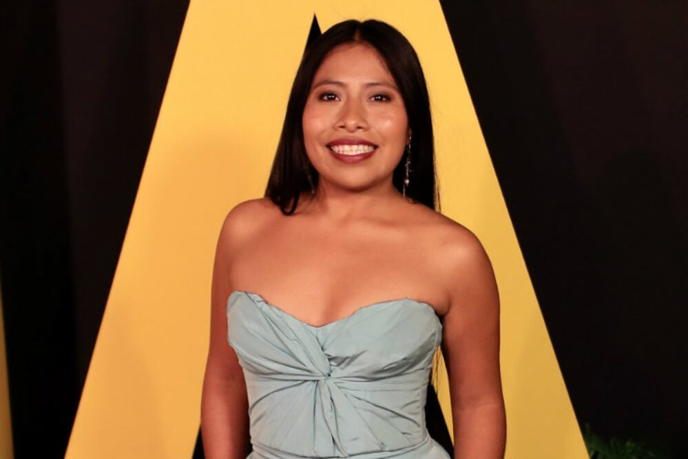 Esta mujer originaria de Oaxaca se hizo famosa de la noche a la mañana por protagonizar la más reciente cinta de Alfonso Cuarón, “Roma”. Su éxito ha sido tal, que a sus 26 años de edad ya ha aparecido en decenas de periódicos y portadas de revistas, entre ellas, Vogue. (Foto: El Universal)