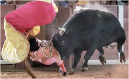 Torero sufrió grave cornada en el cráneo en corrida de Tlaxcala, usuarios de redes se burlan y lo festejan