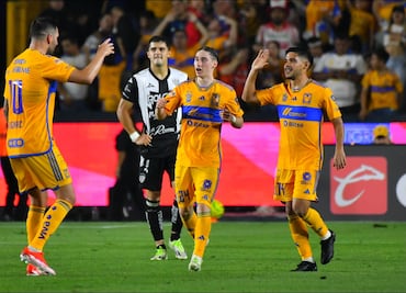 Tigres dio muestra de su poderío ofensivo y no se tentó el corazón para golear a los Rayos