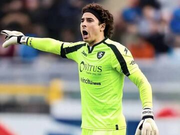 Guillermo Ochoa perdió la titularidad con Salernitana