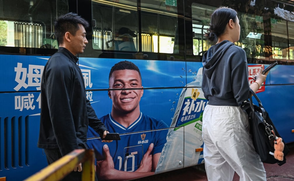 China retira los anuncios y videos protagonizados por Mbappé. / Foto: EFE