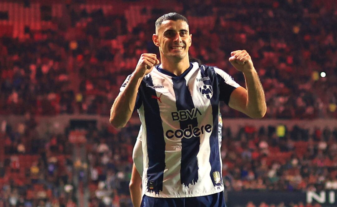 El técnico de la Selección Mexicana también comparo al delantero de Rayados con el Chicharito Hernández / Foto: Imago7