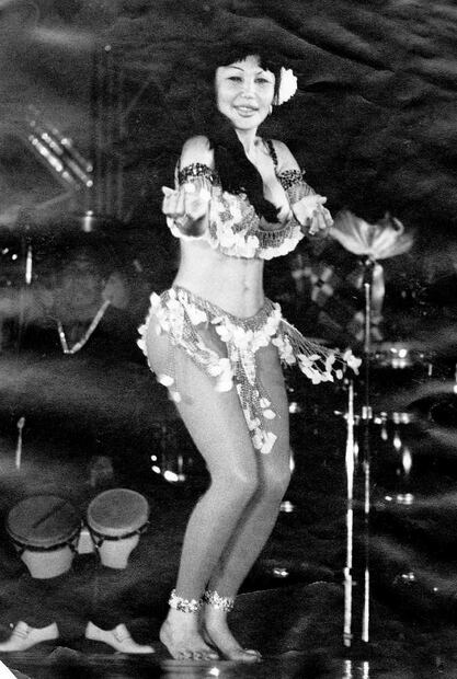 10 sensuales fotos de Lyn May joven y antes de sus cirugías