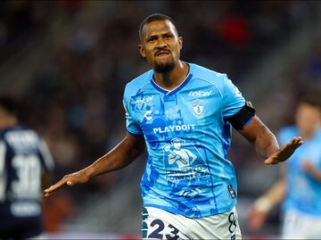 Pachuca se impone 3-2 a Rayados que no ha podido consumar su primera victoria del Clausura 2025