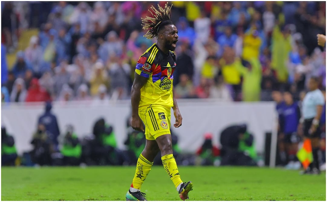 Allan Saint-Maximin en su debut con América Foto: Imago7