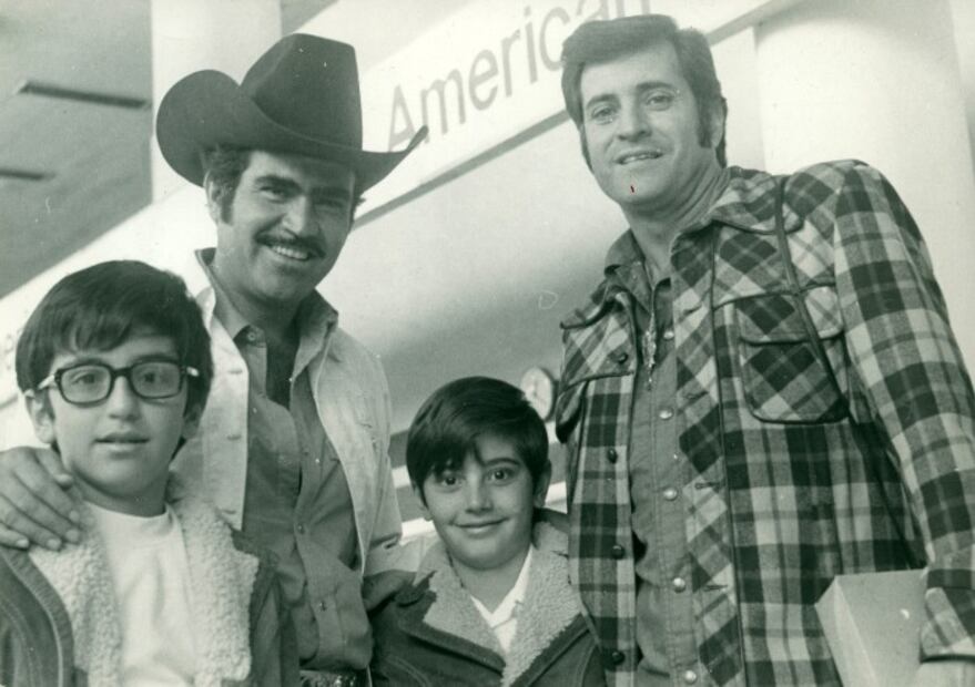 Vicente Fernández: 10 fotos inéditas de la juventud del “Charro de Huentitán” 