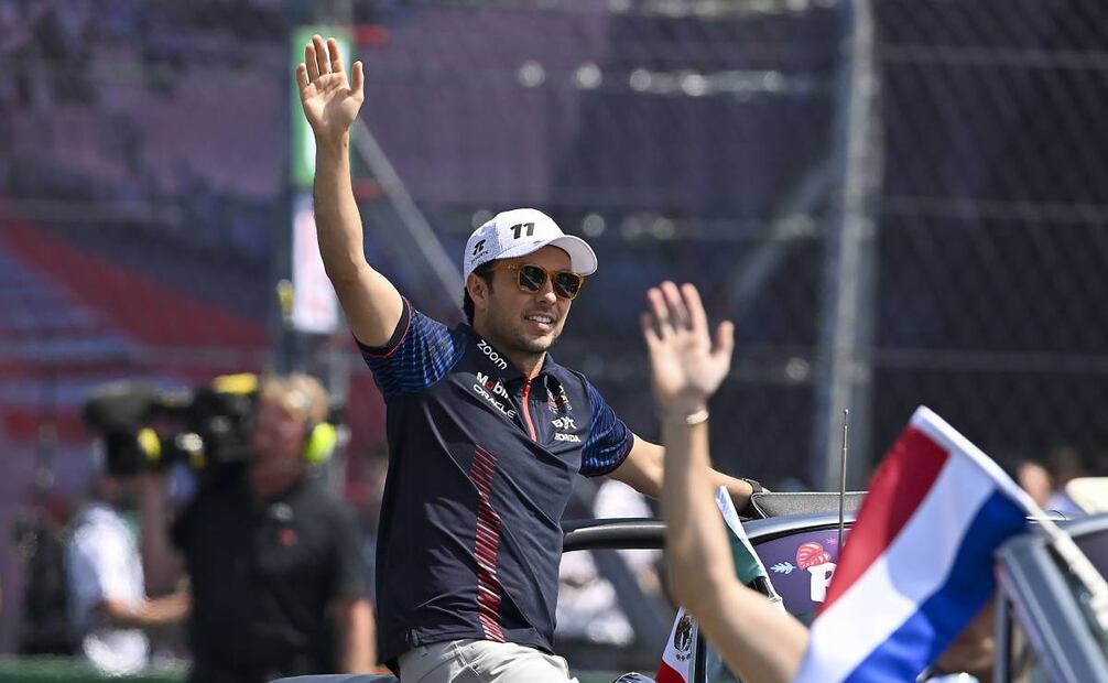 Checo Pérez estaría por renovar con Red Bull hasta 2025. Foto: Imago7