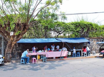 La multa por invadir la banqueta en CDMX y EDOMEX y dónde denunciar