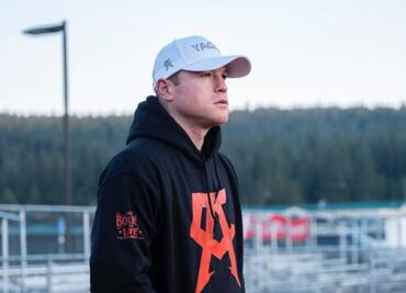 Canelo Álvarez no será forzado a pelear contra Benavidez, aseguró Mauricio Sulaimán presidente del CMB