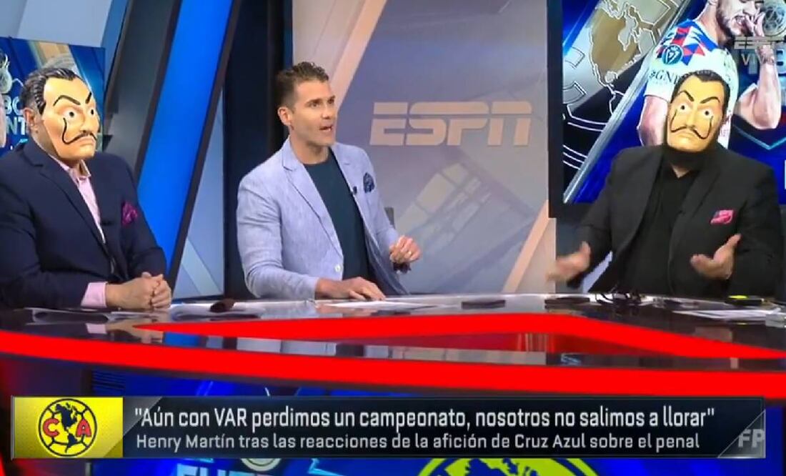 Sergio Dipp regaló máscara de  ‘La casa de papel’ a Álvaro Morales para que disimule los atracos del América. Foto: Especial