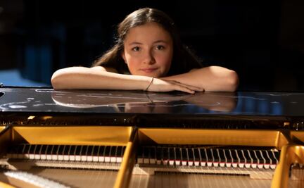 La pianista mexicana que a sus 15 años conquista el mundo