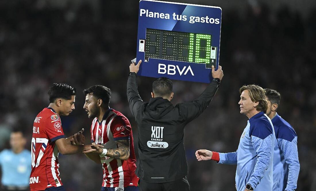 Desde la Jornada 10, Alexis Vega no tenía actividad con el Guadalajara. Foto: Imago7