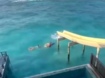 Canterano del Real Madrid reacciona a tiempo y salva a pareja de morir en el mar