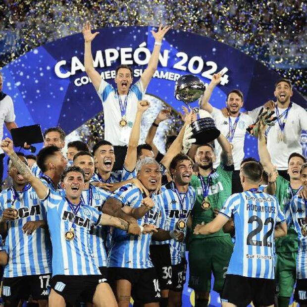 Racing se impuso a Cruzeiro en la Fina de la Copa Sudamericana. Foto: @fifaworldcup_es