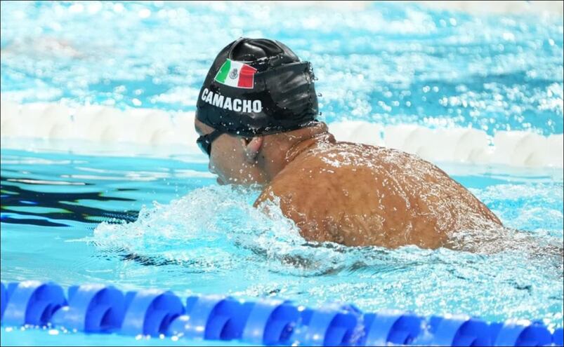 Ángel Camacho se cuelga la medalla de plata en para natación y México llega a 16 medallas