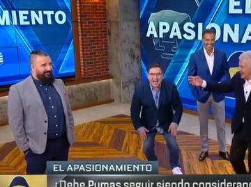 Álvaro Morales imitó 'La Casa de los Famosos' para expulsar a Pumas de los grandes de la Liga MX