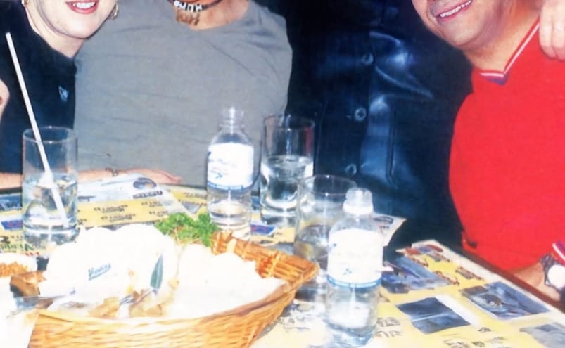 Revelan fotos privadas de exfutbolistas de la Selección Mexicana; serían del Mundial de Francia 1998