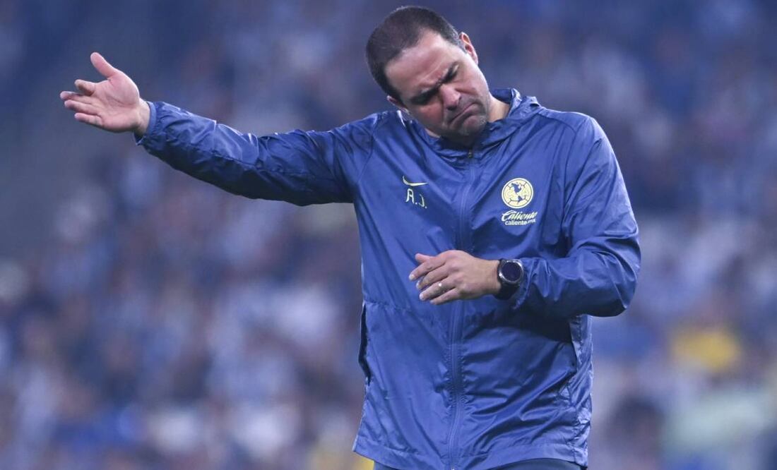 El técnico buscaría dirigir en Europa o alguna selección para el Mundial del 2026. Foto: Imago7.