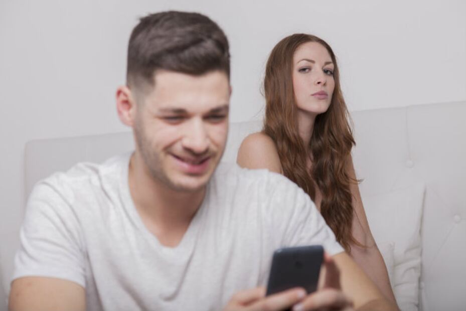 Stashing, la tóxica y cruel forma de llevar una relación de pareja 