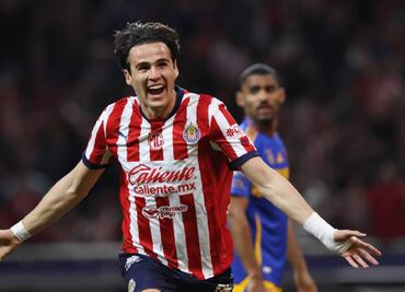 Chicharito se quedó en la banca y Teun Wilke respondió con un gol para Chivas