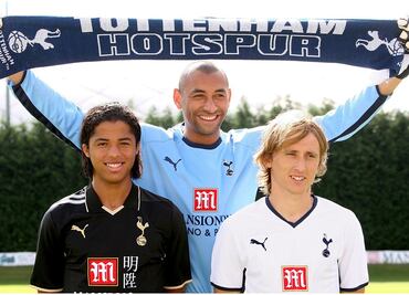 ¿El Ronaldinho mexicano? Excompañero de Giovani dos Santos lo comparó con el astro brasileño