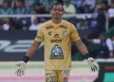 "Yo me debo al León", Rodolfo Cota habló sobre los rumores que lo colocan como portero del América