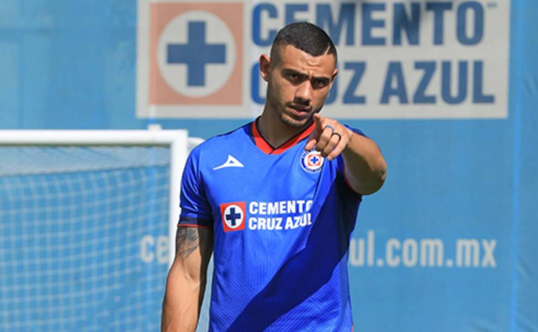 Giakoumakis será el encargado de hacer los goles para la Máquina. Foto: @CruzAzul.