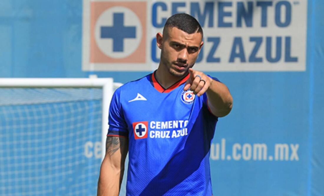 Giakoumakis será el encargado de hacer los goles para la Máquina. Foto: @CruzAzul.