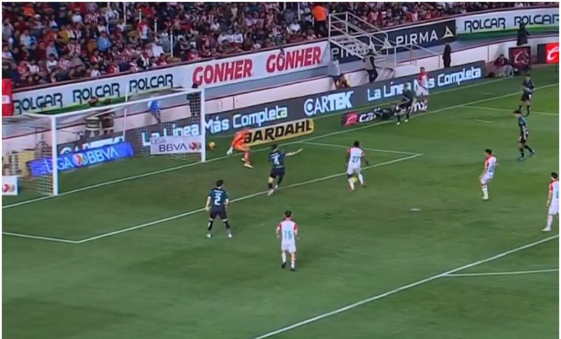 Diber Cambindo anotando ante Chivas / FOTO: Captura