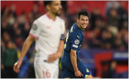 Chucky Lozano salió lesionado en la remontada del PSV que se clasificó a Octavos Champions League
