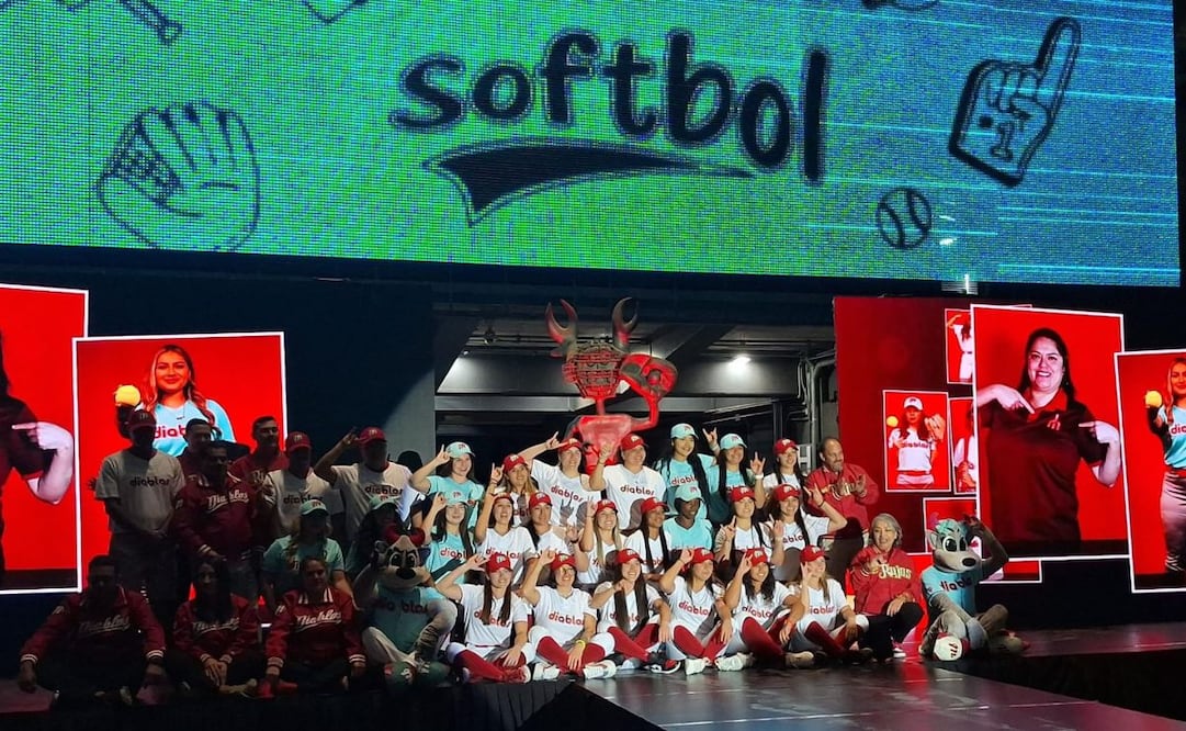 Equipo de Softbol de Diablos Rojos del México / FOTO: Sebastián García